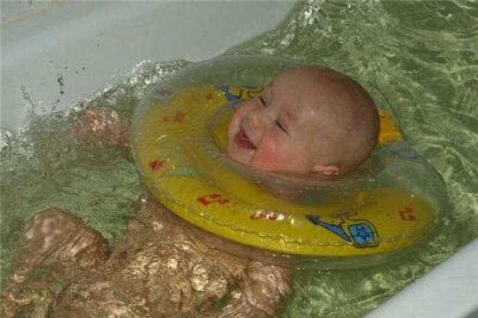 Кръг за къпане на новородени